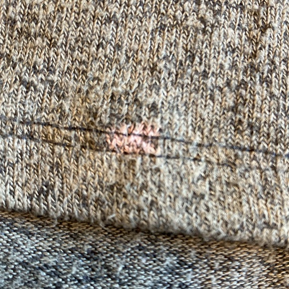 Lane Bryant Womens Size 22/24 Olive Green V-Neck Soft Long Sleeve Tunic T-Shirt - Picture 11 of 12